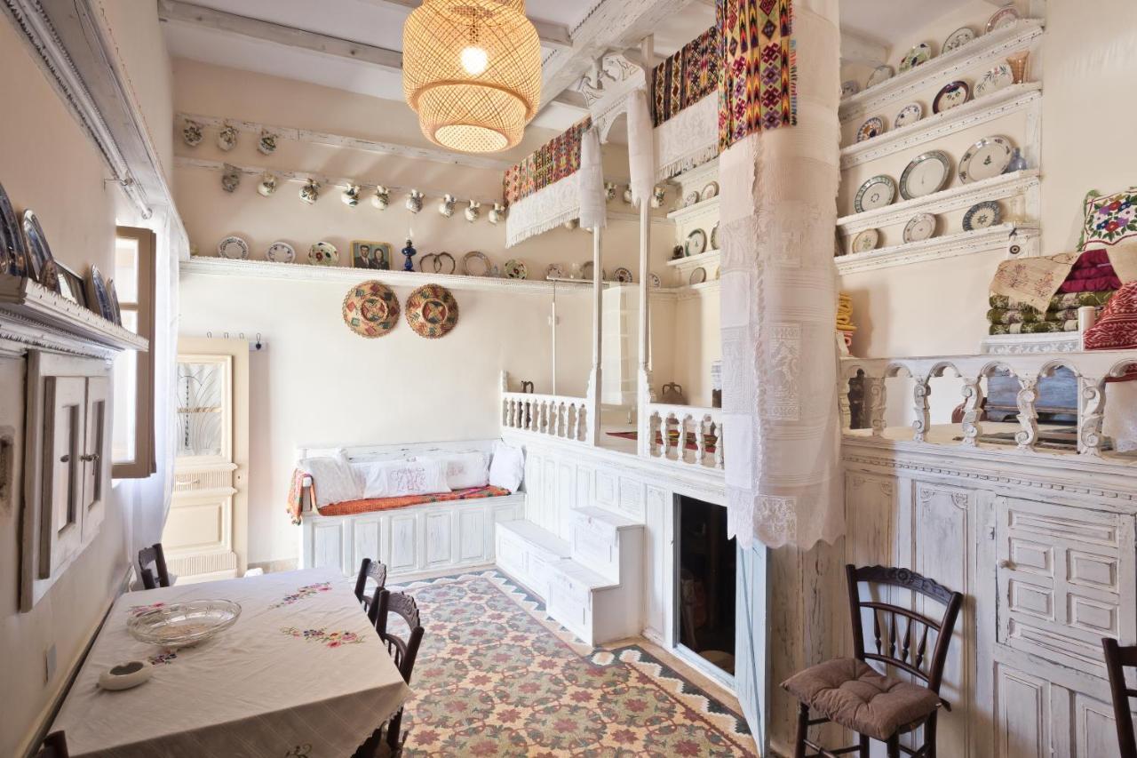 Traditional Karpathian House Menetaí エクステリア 写真