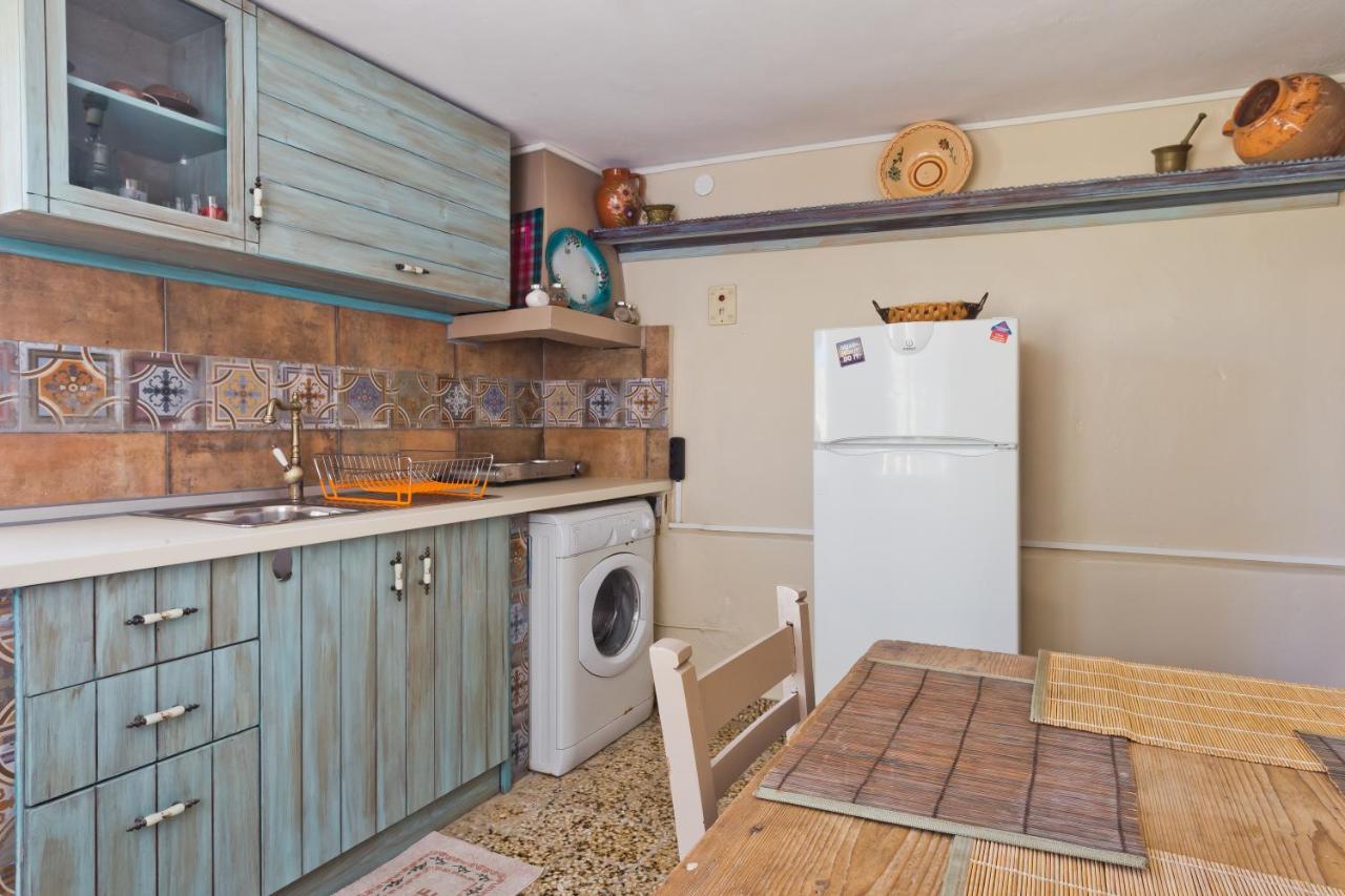 Traditional Karpathian House Menetaí エクステリア 写真